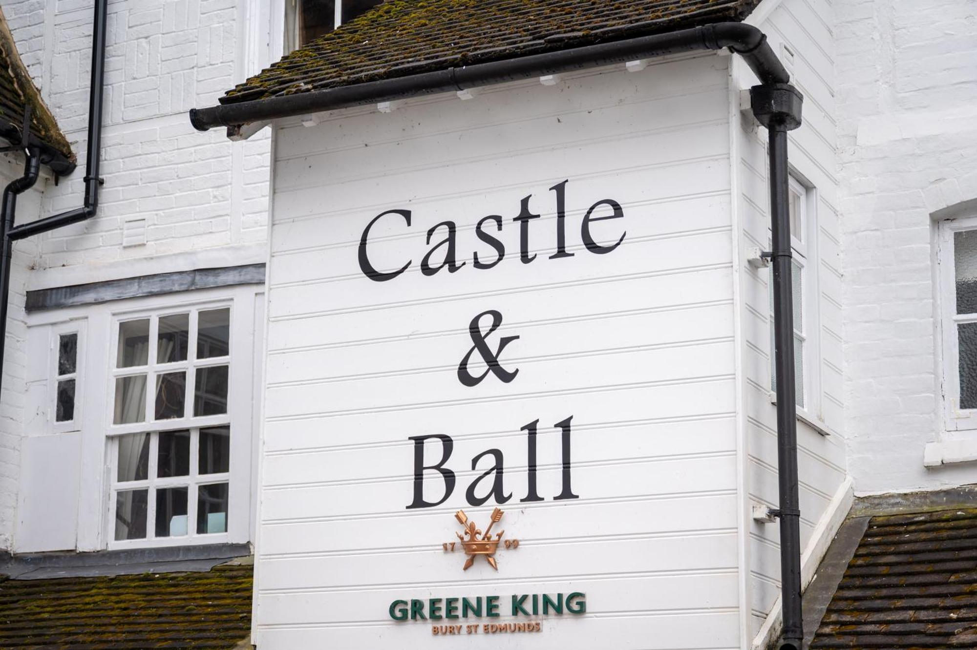 Castle And Ball By Greene King Inns مارلبوره المظهر الخارجي الصورة